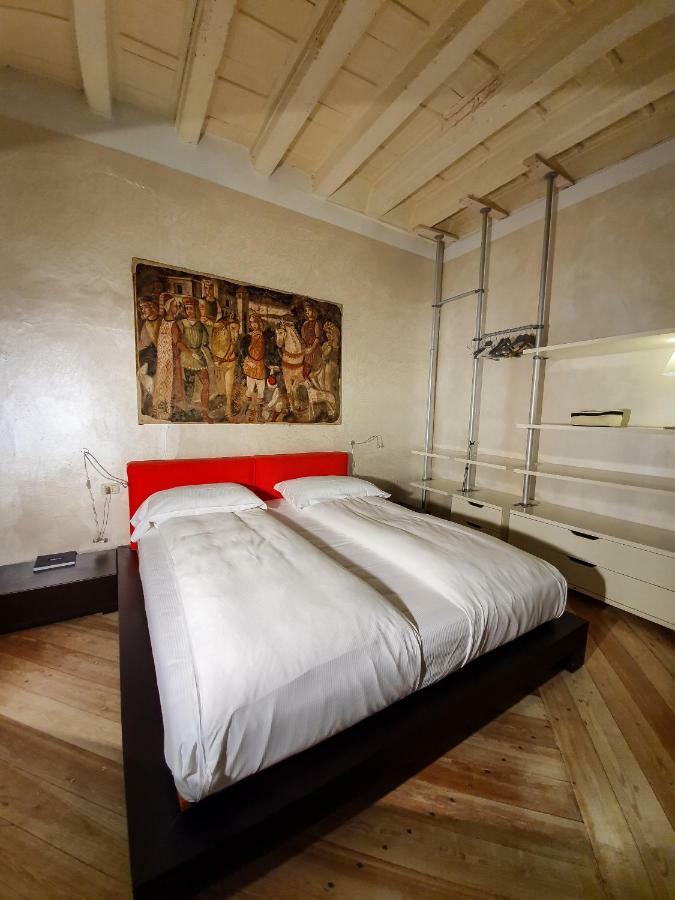 Flora Inn, Flora I - Nel Cuore Di Bergamo Alta Екстер'єр фото
